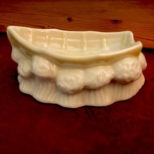 Belleek Boat Master Salt Cellar Luster 7th Mark 1980-92